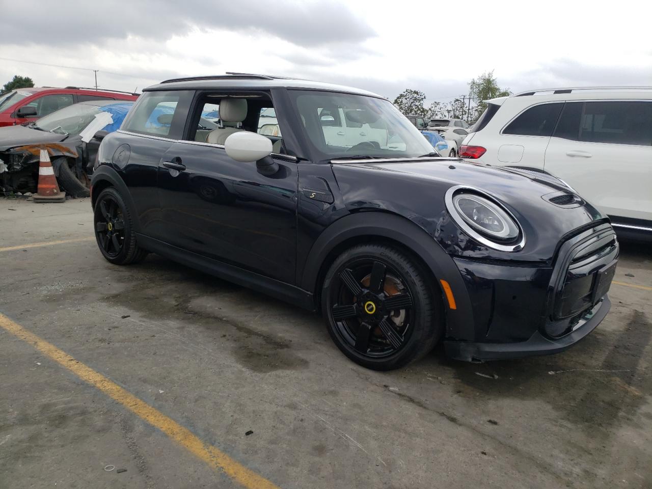 2023 MINI COOPER SE VIN:WMW13DJ05P2T67909