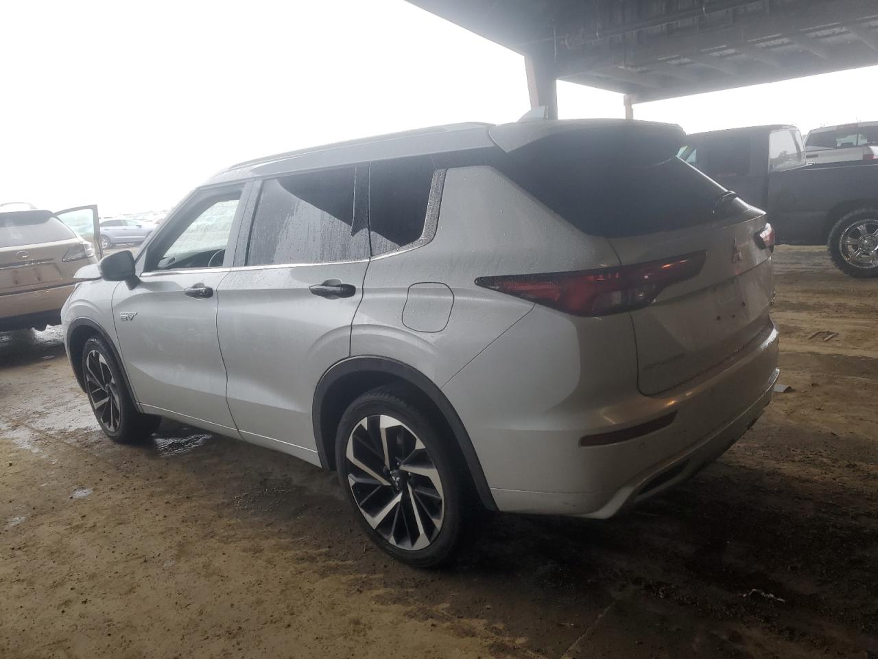 2023 MITSUBISHI OUTLANDER SEL VIN:JA4T5VA97PZ026393