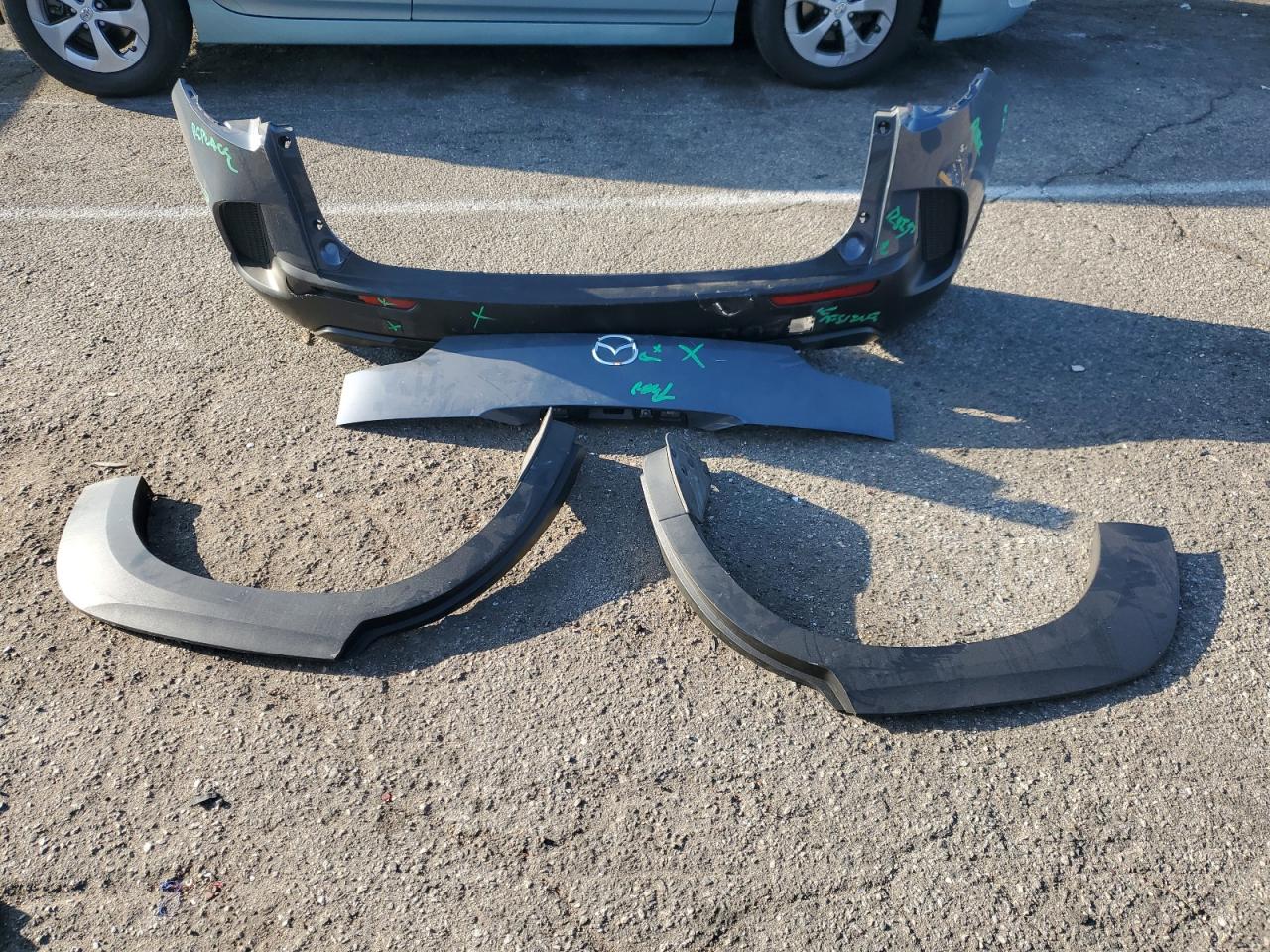 2024 MAZDA CX-50 PREMIUM PLUS VIN:7MMVABEM2RN177305