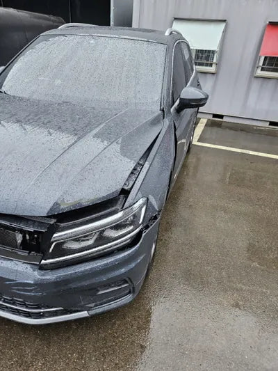 2018 Volkswagen Tiguan VIN: