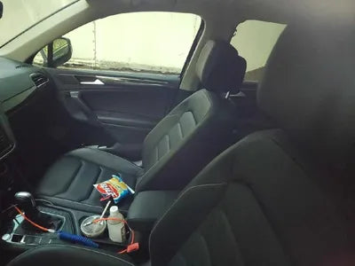 2019 Volkswagen Tiguan VIN: