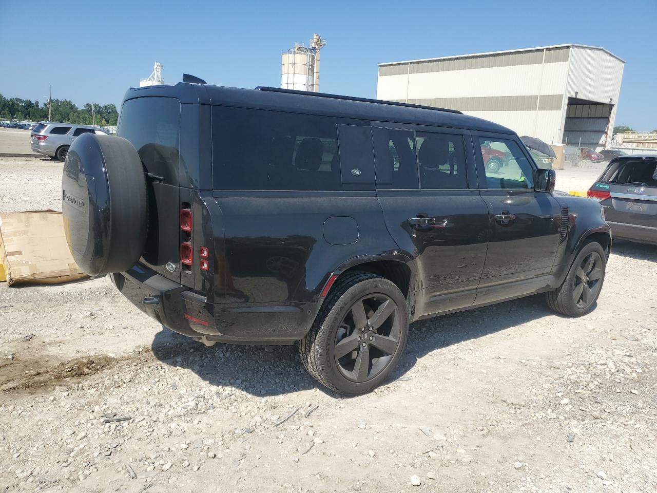 2023 LAND ROVER DEFENDER 130 X-DYNAMIC SE VIN:SALE2FEU4P2189404