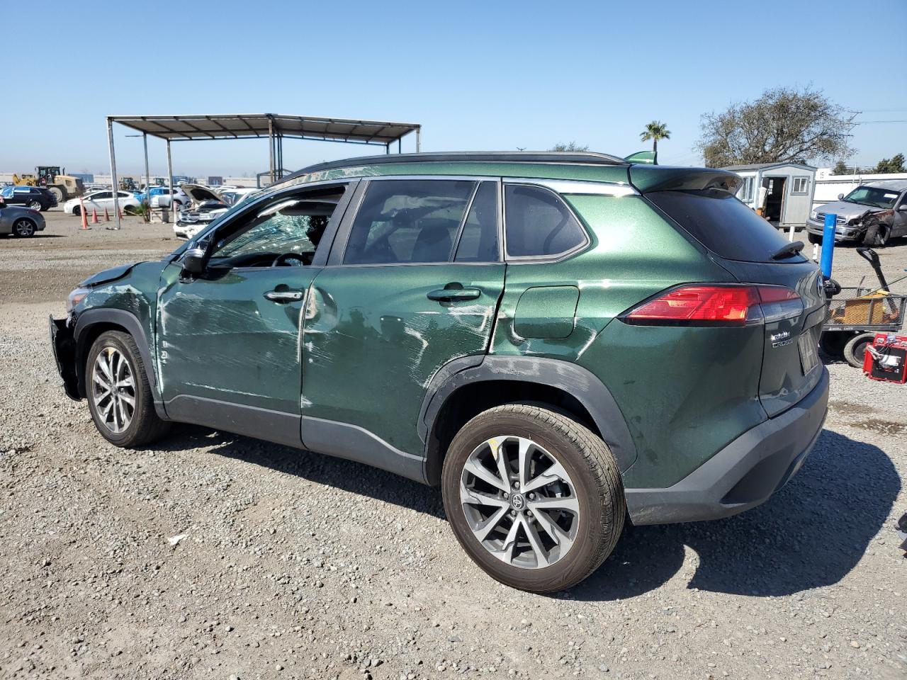 2023 TOYOTA COROLLA CROSS XLE VIN:7MUDAABG2PV047865