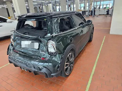2022 MINI Cooper VIN: