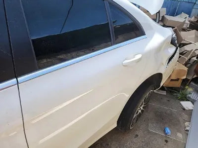 2017 Mercedes-Benz C 200 VIN: