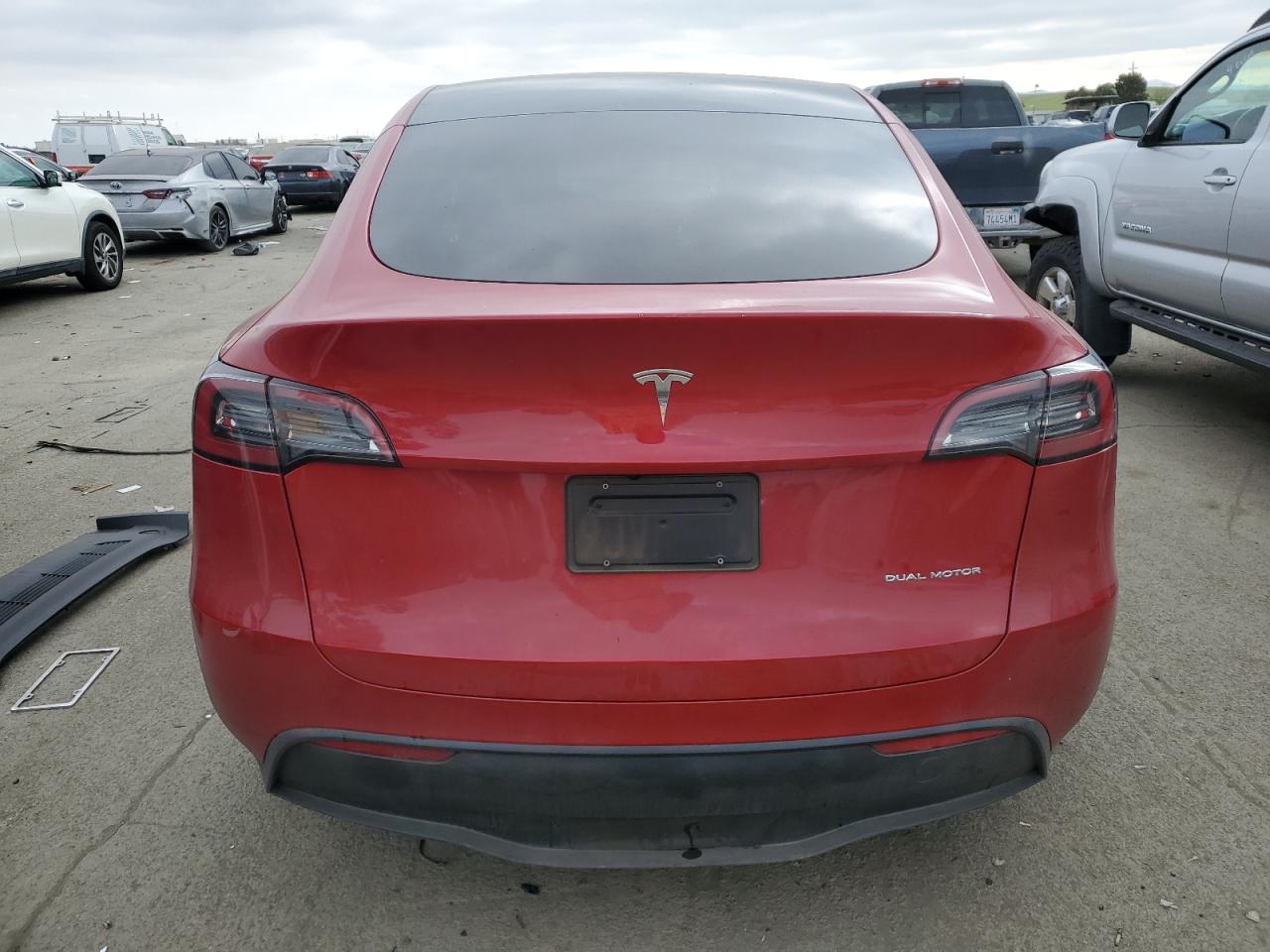 2023 TESLA MODEL Y  VIN:7SAYGDEE5PF922398