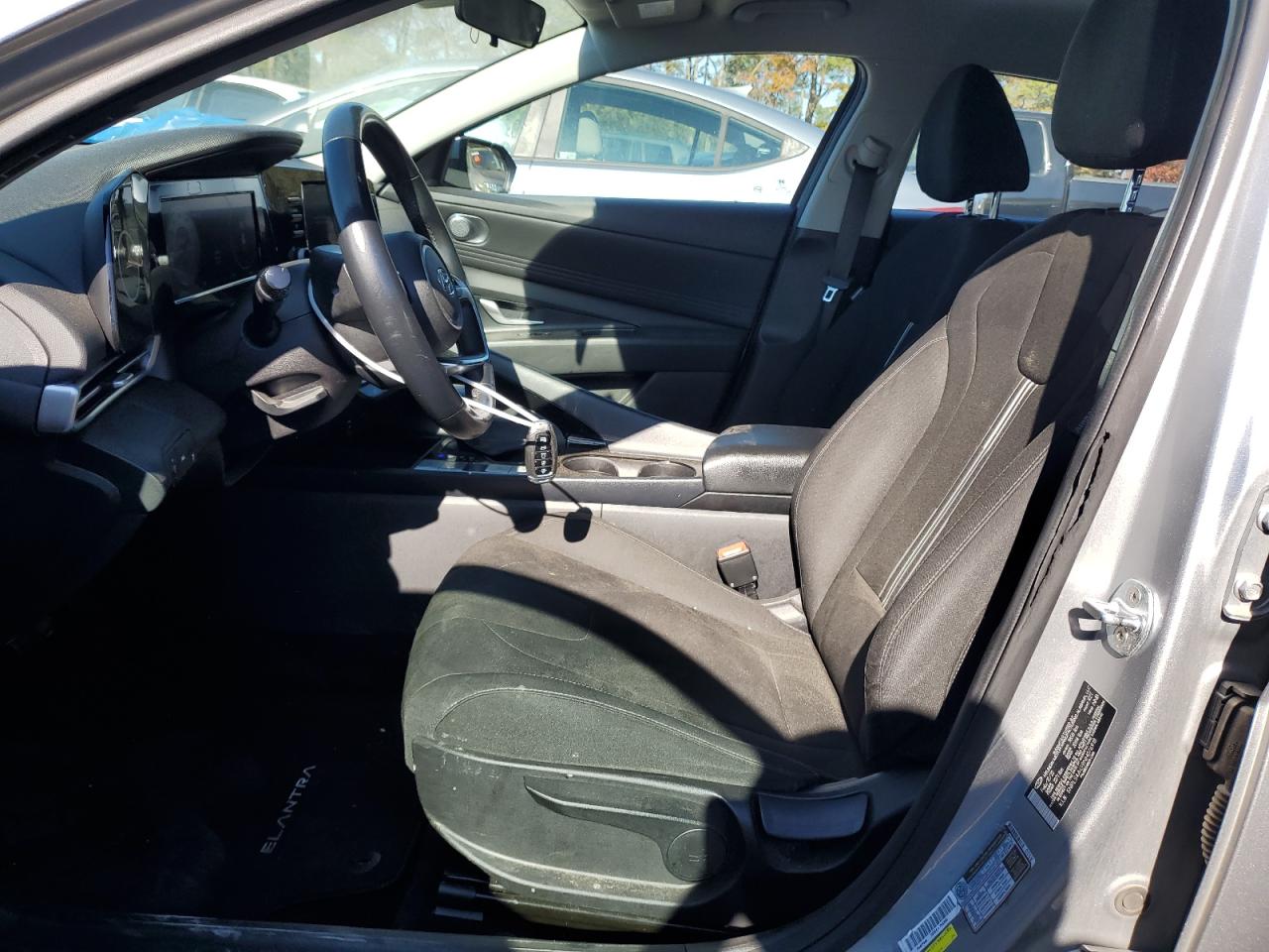 2022 HYUNDAI ELANTRA SEL VIN:5NPLS4AG9NH076918
