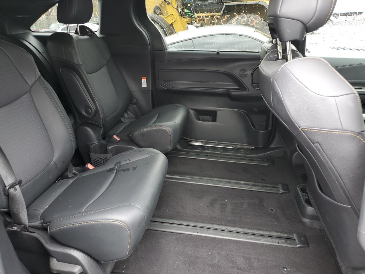 2022 TOYOTA SIENNA XLE VIN:5TDASKFC3NS049872