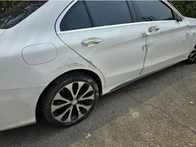 2017 Mercedes-Benz C 220 VIN: