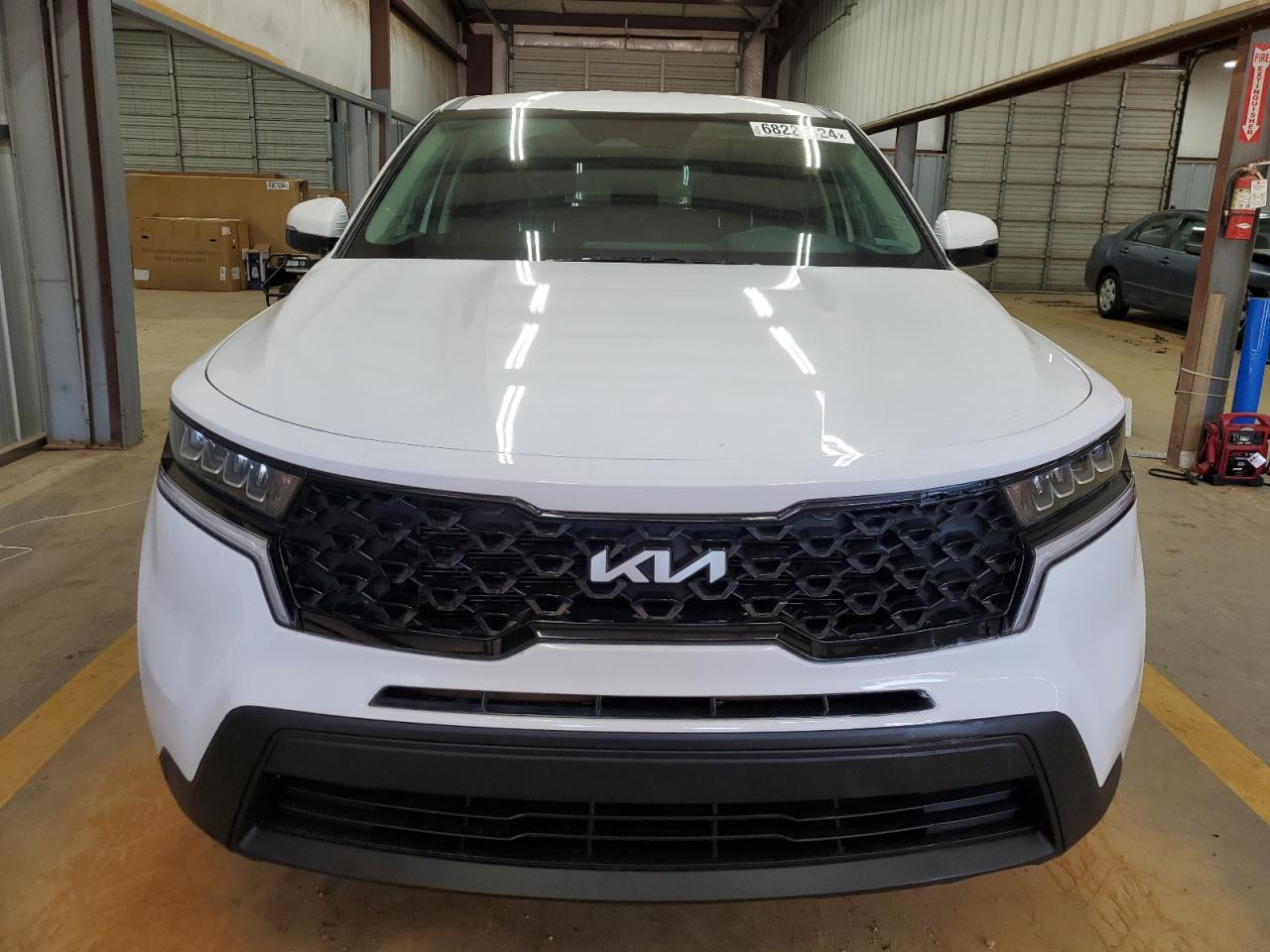 2023 KIA SORENTO LX VIN:5XYRG4LC2PG218512