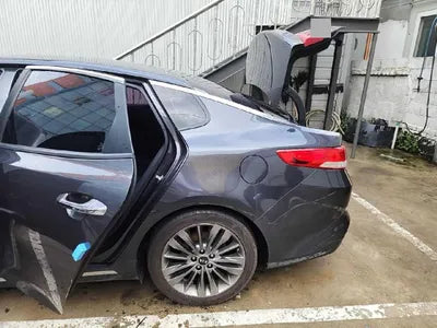 2016 Kia K5 KNAGS416BGA082404 VIN:KNAGS416BGA082404