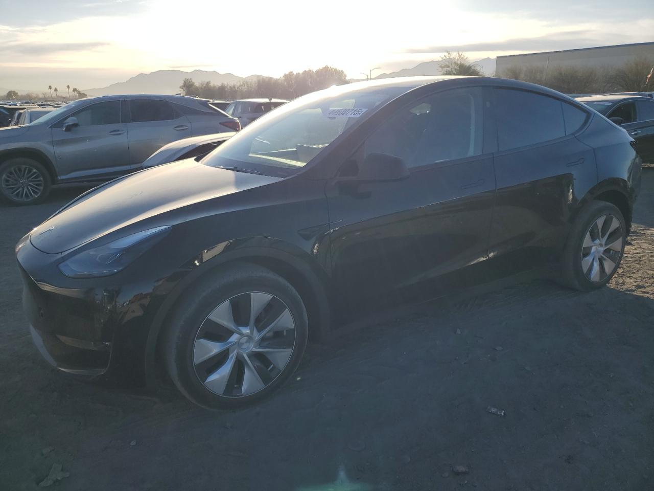 2023 TESLA MODEL Y  VIN:7SAYGDEE7PF835022
