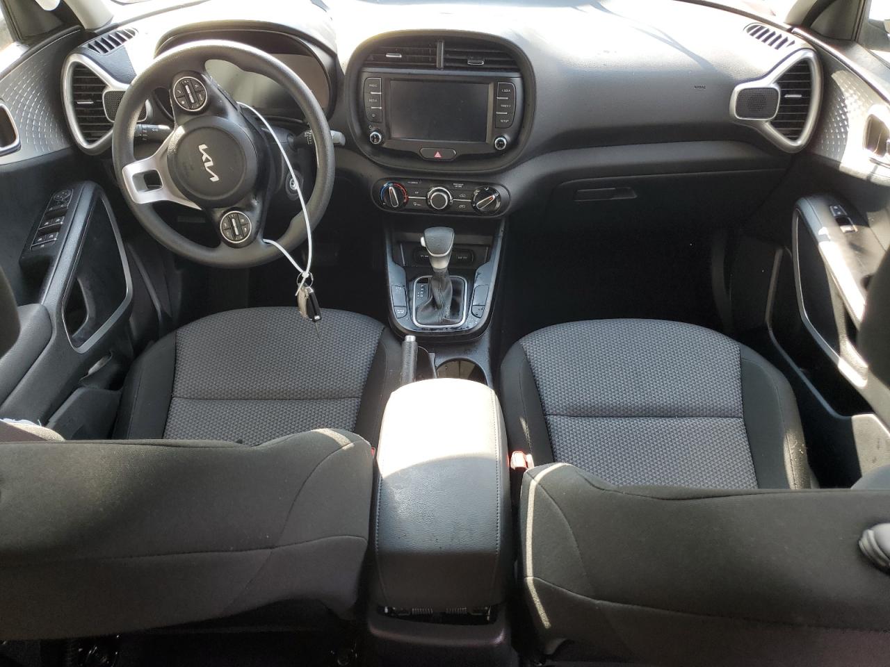 2023 KIA SOUL LX VIN:KNDJ23AU2P7884025