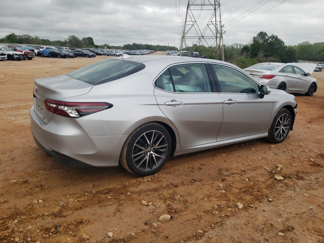 2023 TOYOTA CAMRY XLE VIN:4T1F31AK1PU600645