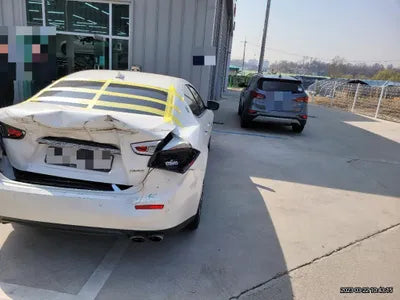 2016 Maserati Ghibli VIN: