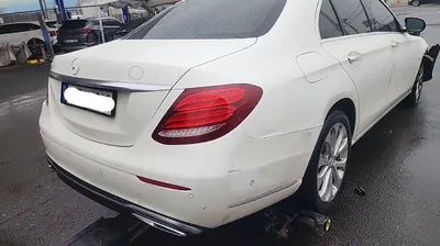 2017 Mercedes-Benz E 220 205KMWDDZF0EB8HA0 VIN:205KMWDDZF0EB8HA0