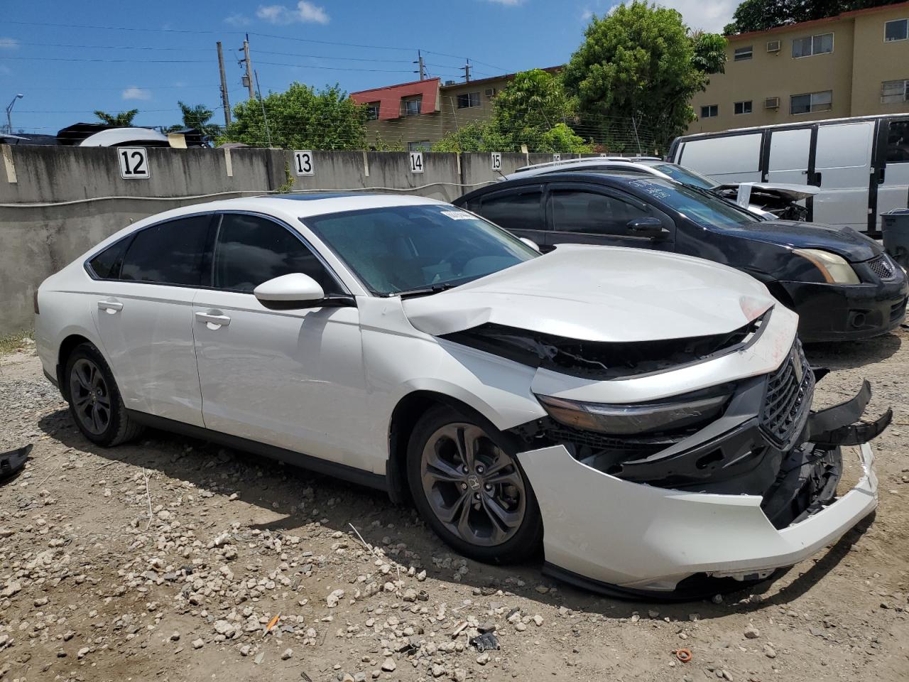 2023 HONDA ACCORD EX VIN:1HGCY1F33PA027535