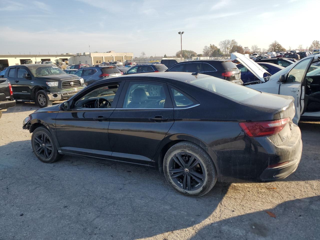 2023 VOLKSWAGEN JETTA SE VIN:3VW7M7BU9PM021798