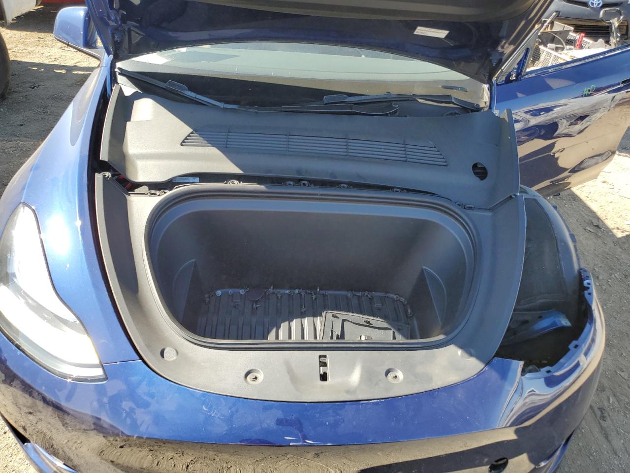 2023 TESLA MODEL Y  VIN:7SAYGDEE6PF603320