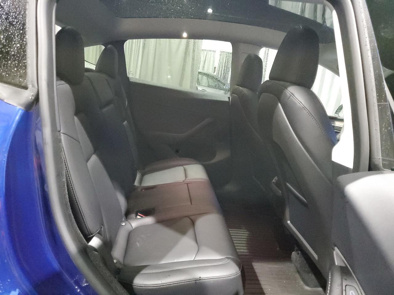 2024 TESLA MODEL Y  VIN:7SAYGDEE6RF203020