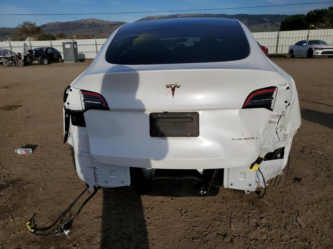 2022 TESLA MODEL Y  VIN:7SAYGDEE7NF457930