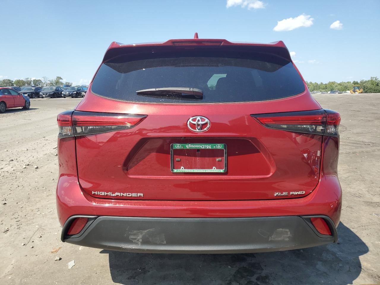 2022 TOYOTA HIGHLANDER XLE VIN:5TDGZRBH1NS185689