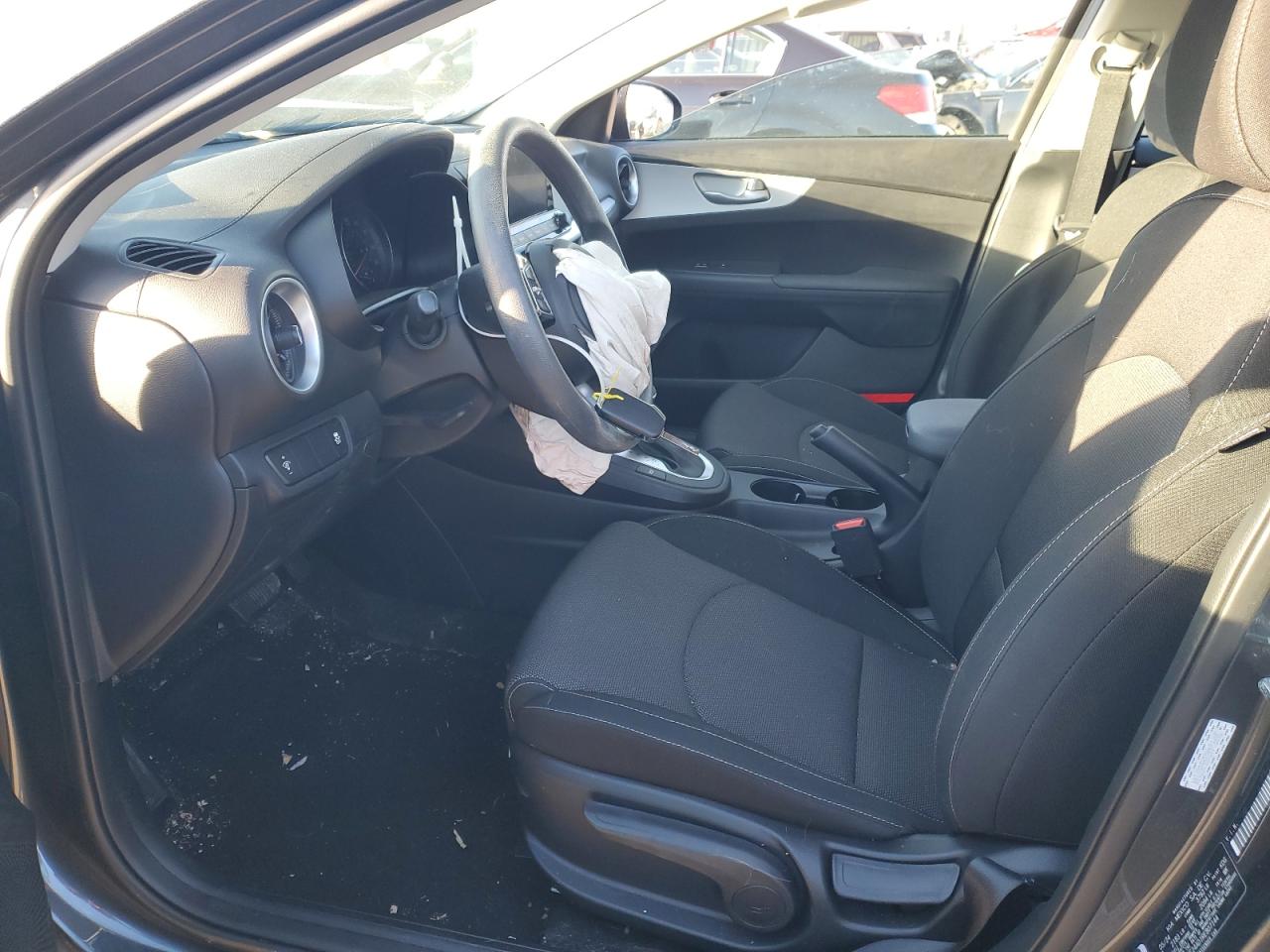 2024 KIA FORTE LX VIN:3KPF24AD1RE807144