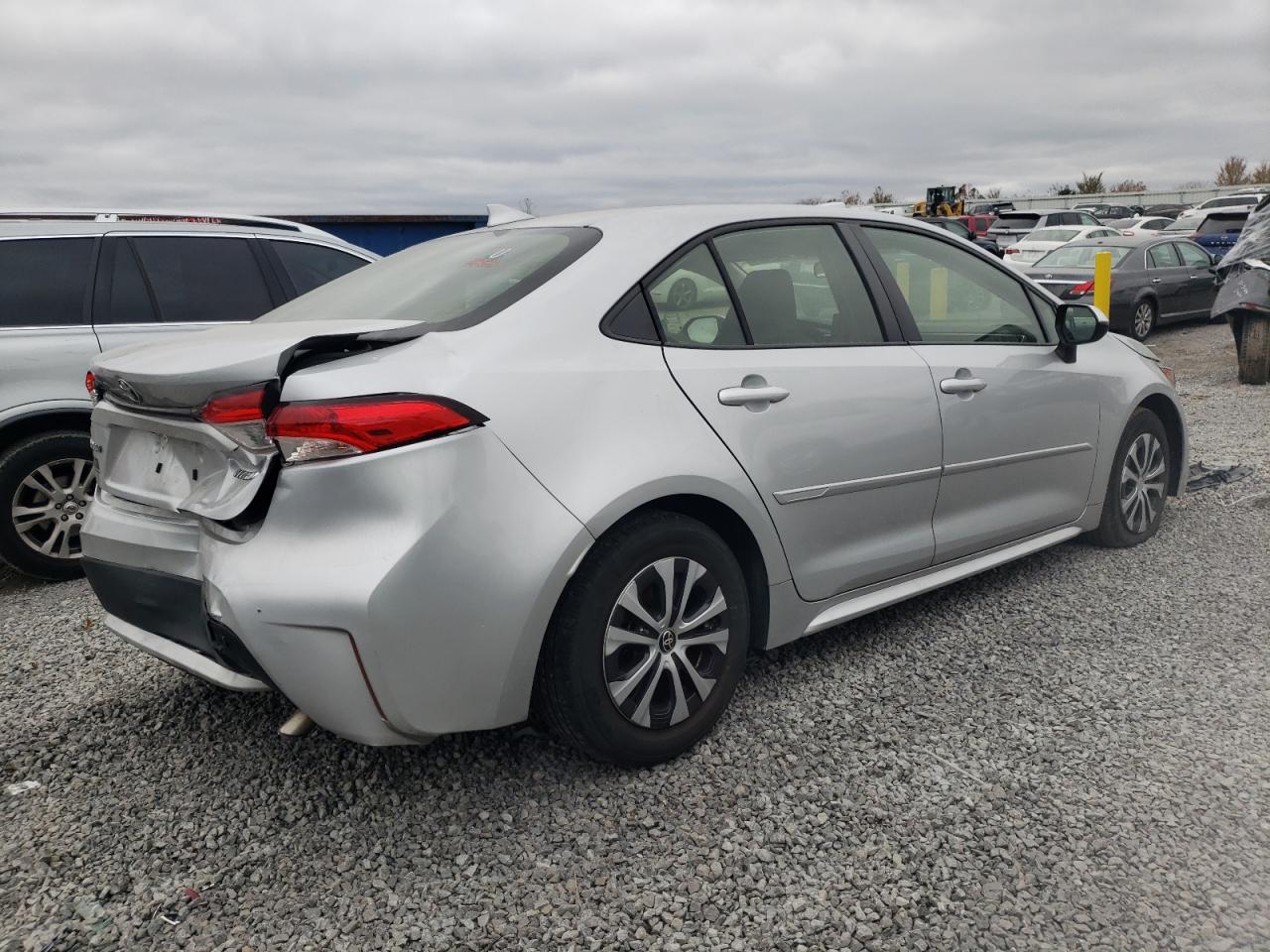2022 TOYOTA COROLLA LE VIN:JTDEAMDE2N3013970