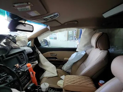 2016 Kia Carnival VIN: