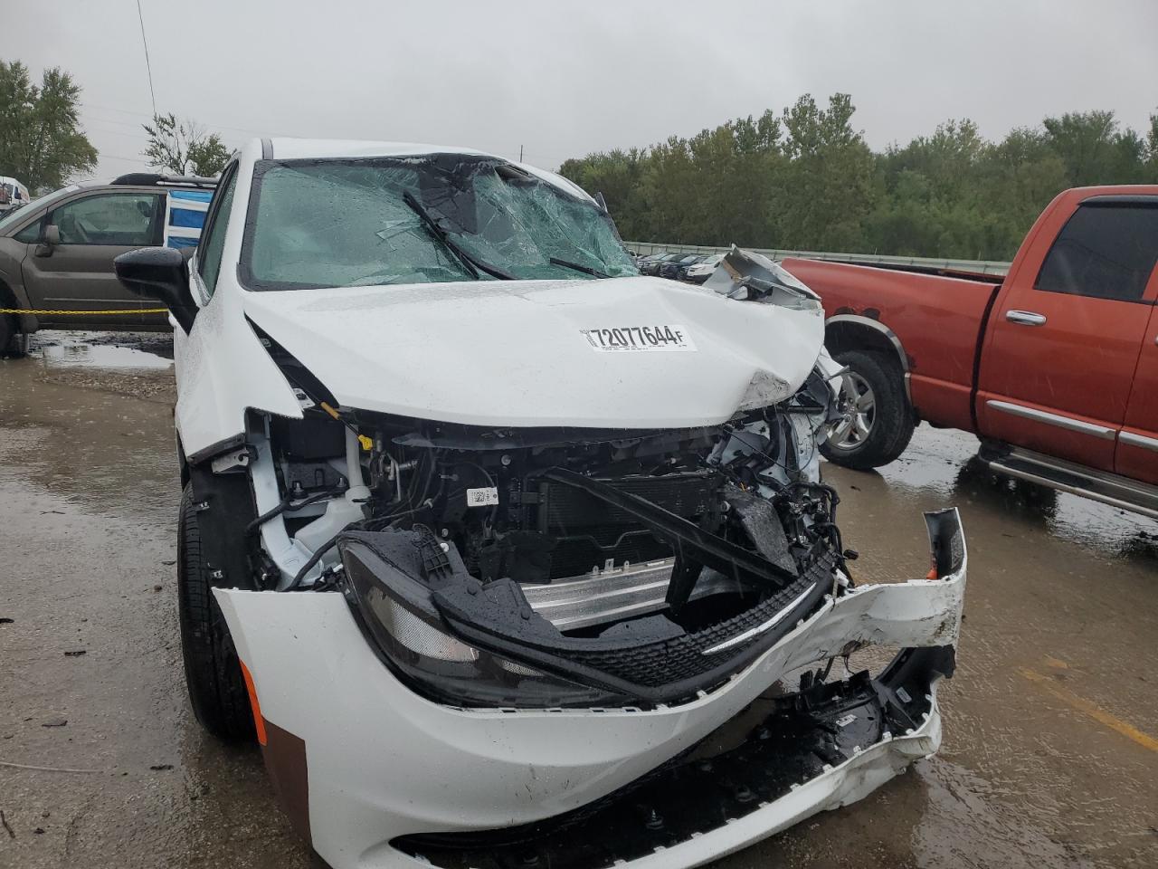 2024 CHRYSLER VOYAGER LX VIN:2C4RC1CG5RR132039