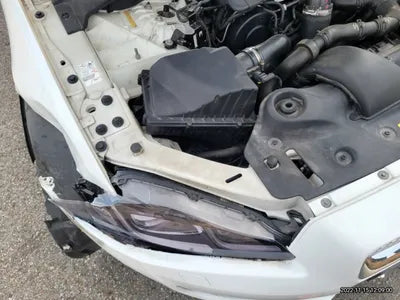 2016 Jaguar XJ SAJAA229XGNV99979 VIN:SAJAA229XGNV99979