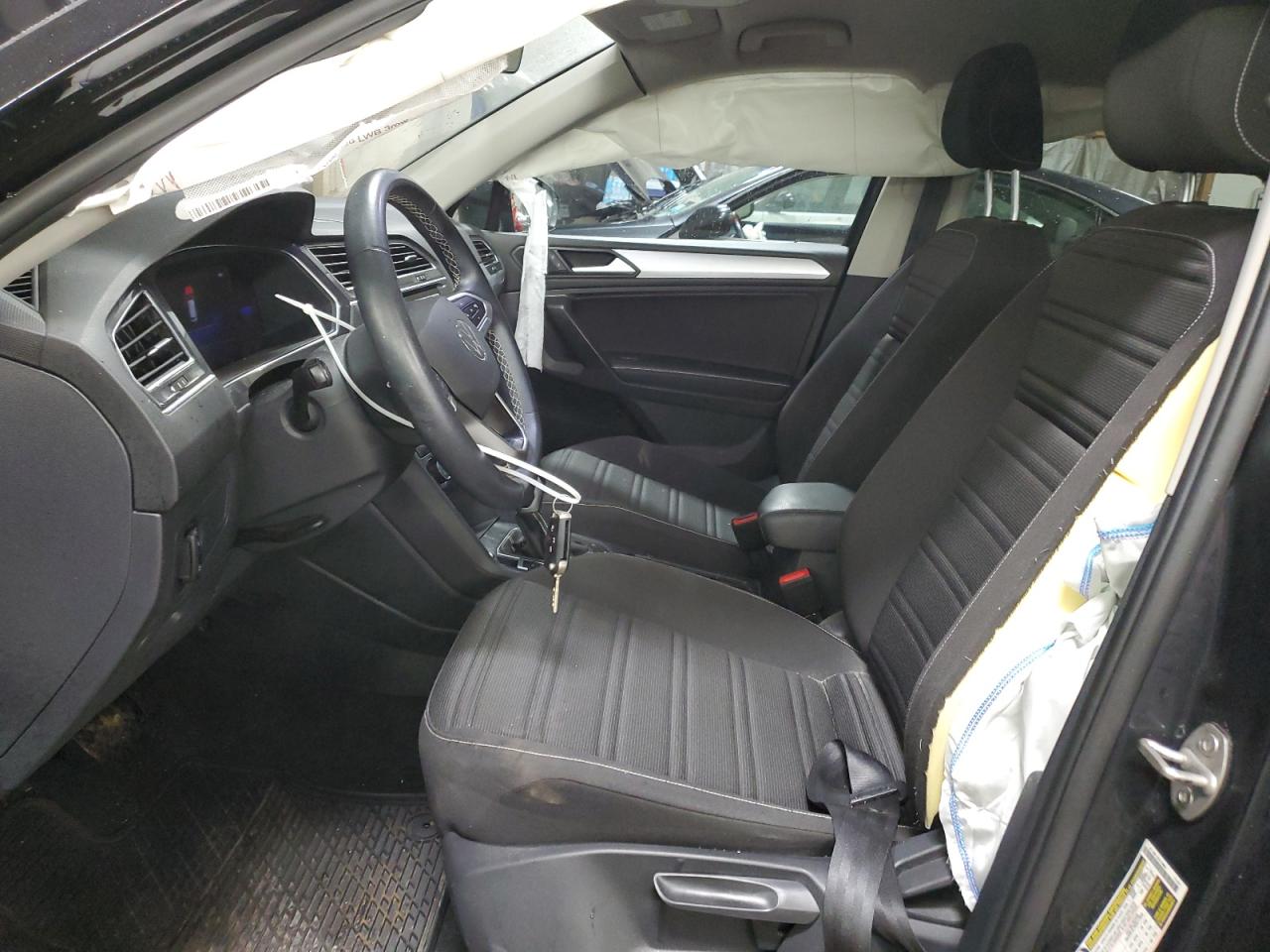 2023 VOLKSWAGEN TIGUAN S VIN:3VVRB7AX4PM052181
