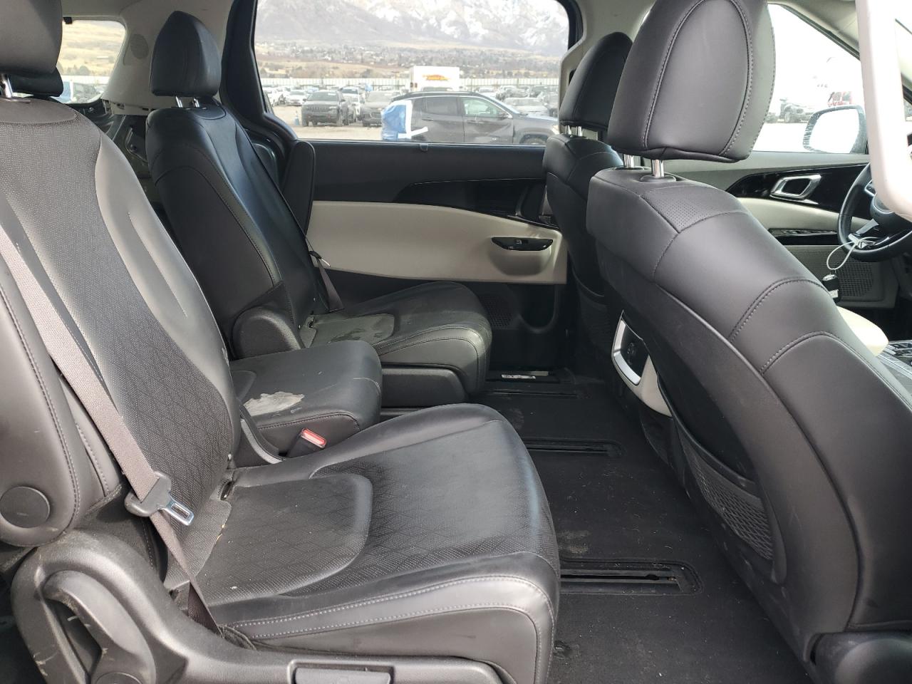 2023 KIA CARNIVAL EX VIN:KNDNC5H32P6198936
