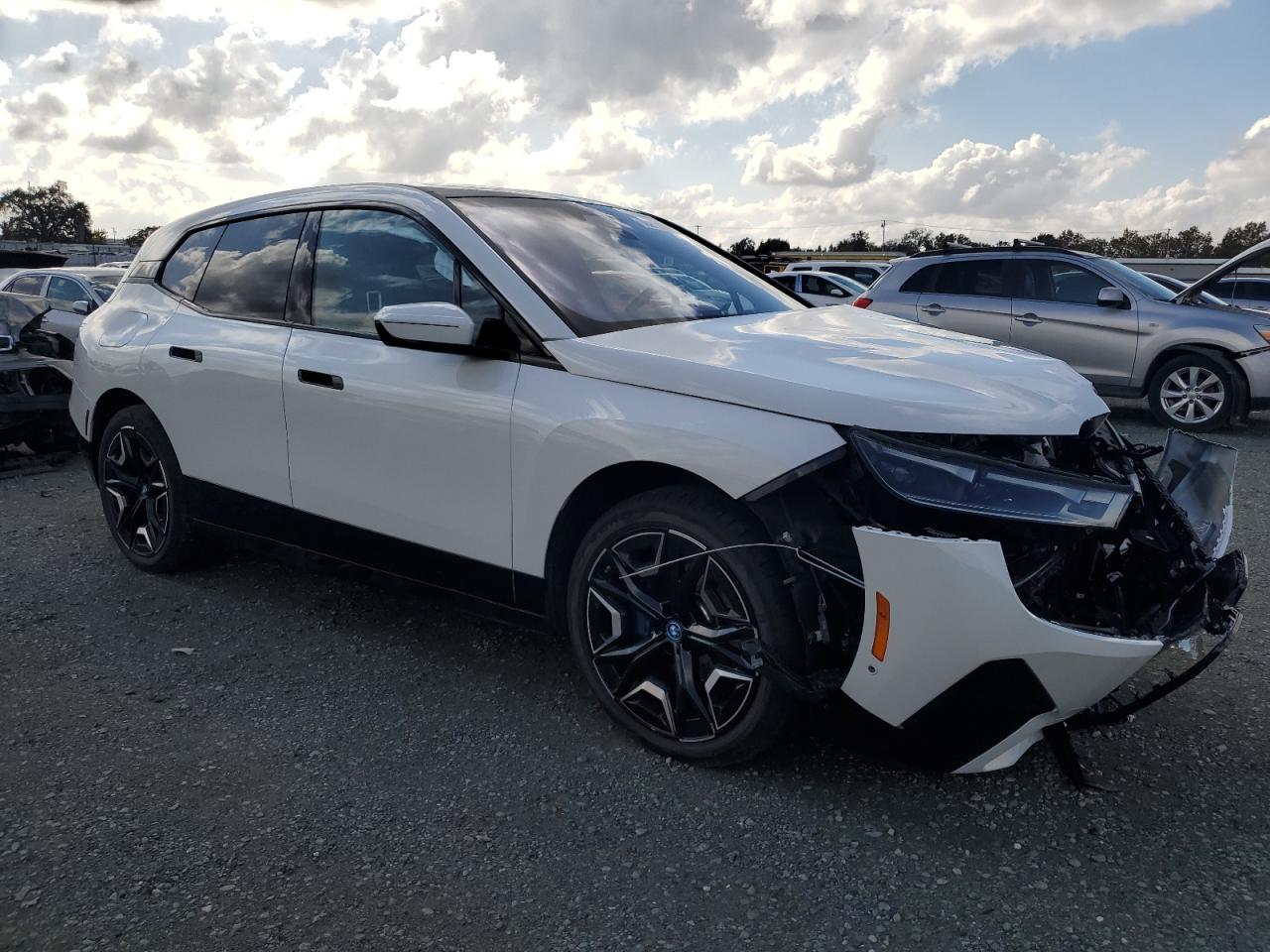 2024 BMW IX XDRIVE50 VIN:WB523CF03RCP37032