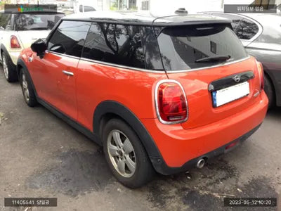 2021 MINI Cooper WMWXR7103M2N59299 VIN:WMWXR7103M2N59299