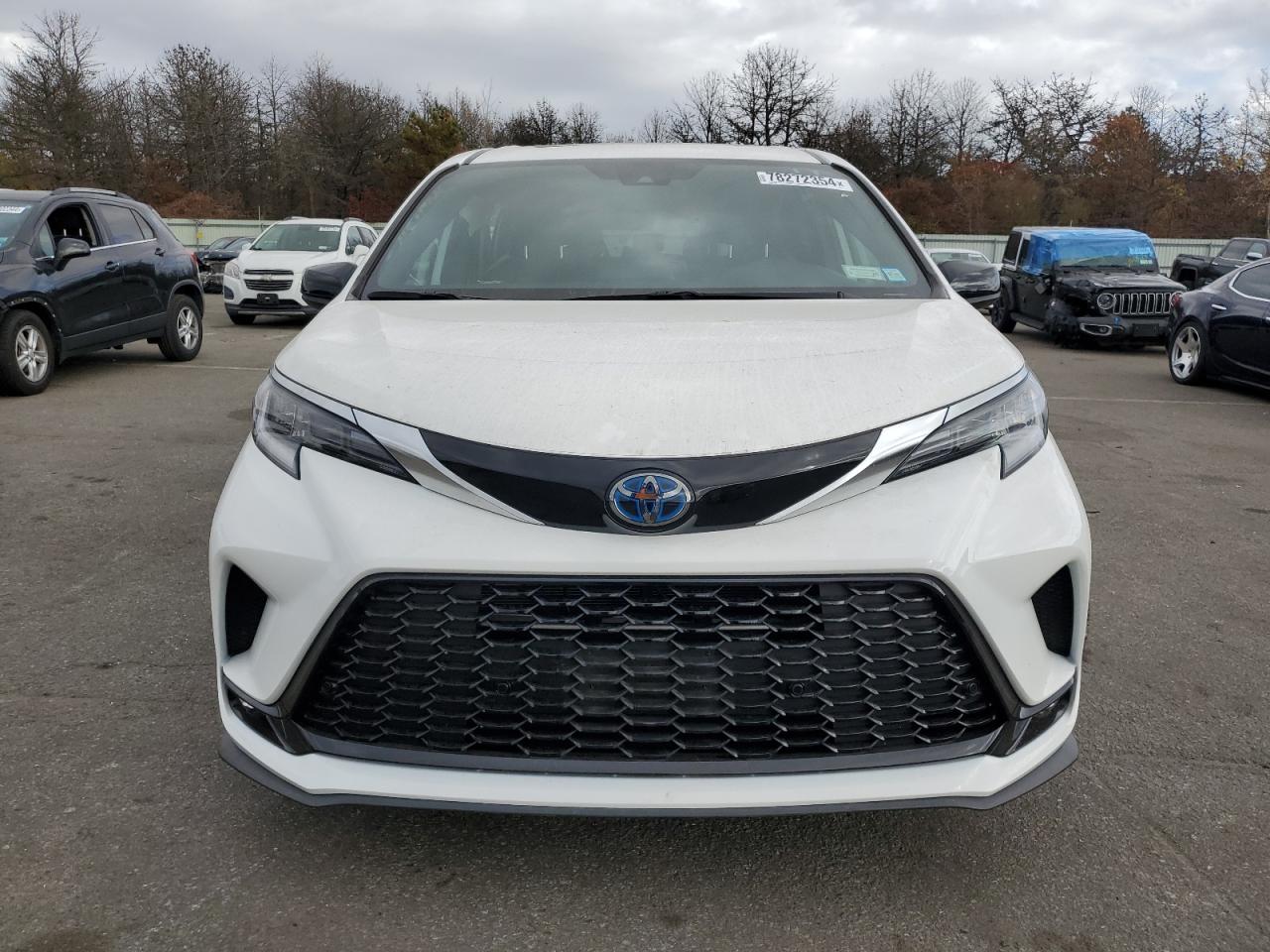 2022 TOYOTA SIENNA XSE VIN:5TDDSKFC7NS052495