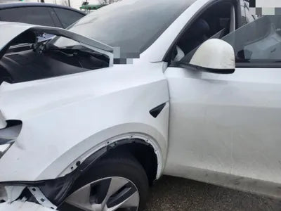 2023 Tesla Model Y VIN: