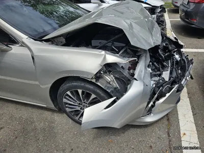 2018 Lexus ES 300 VIN: