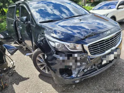 2014 Kia Carnival VIN: