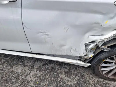 2015 BMW 118 WBA1C110XFJ838925 VIN:WBA1C110XFJ838925