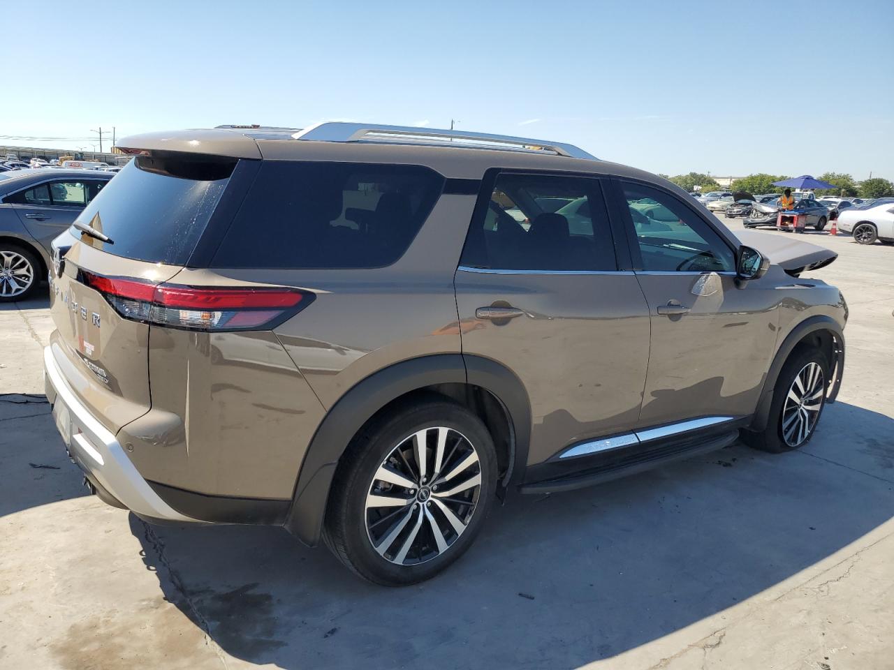 2023 NISSAN PATHFINDER PLATINUM VIN:5N1DR3DJ5PC203689