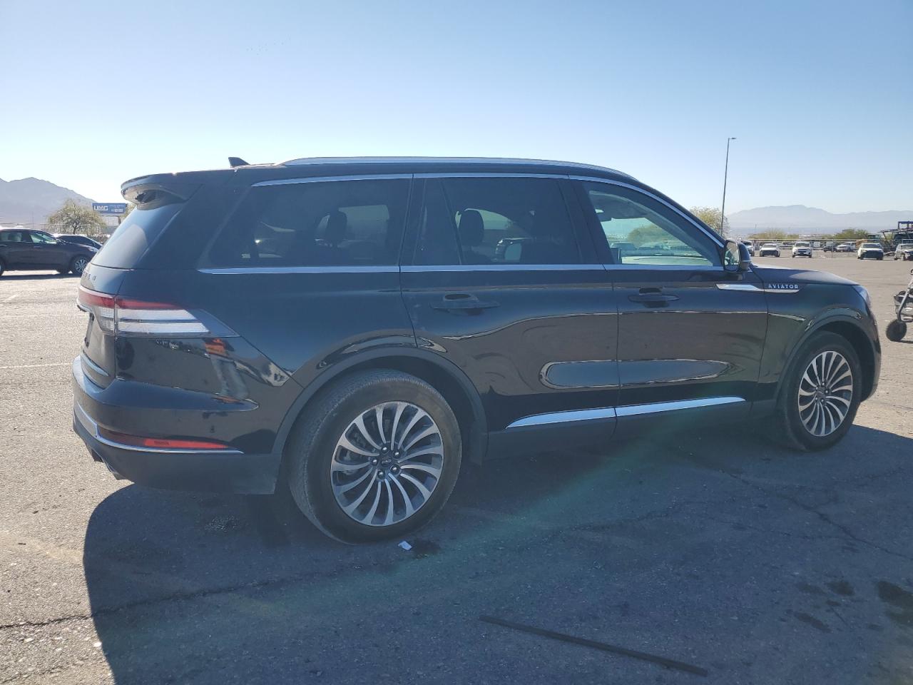 2022 LINCOLN AVIATOR RESERVE VIN:5LM5J7WC8NGL15813
