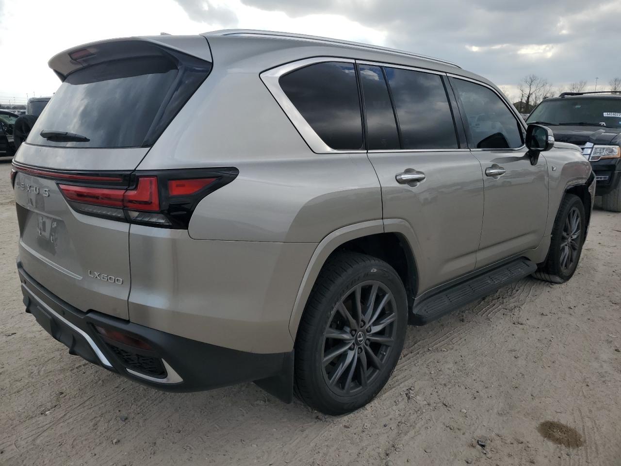 2023 LEXUS LX 600 BASE VIN:JTJMB7CX3P4036455