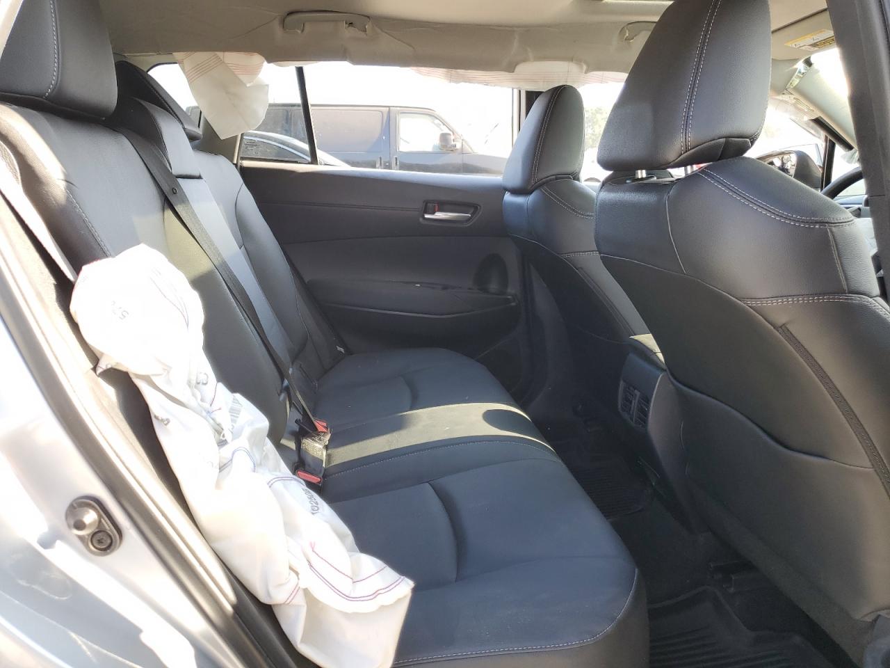 2022 TOYOTA COROLLA CROSS XLE VIN:7MUDAAAG4NV009309