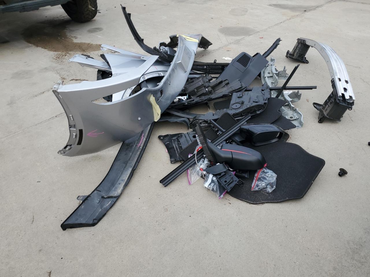 2024 TOYOTA PRIUS LE VIN:JTDACAAU1R3018960