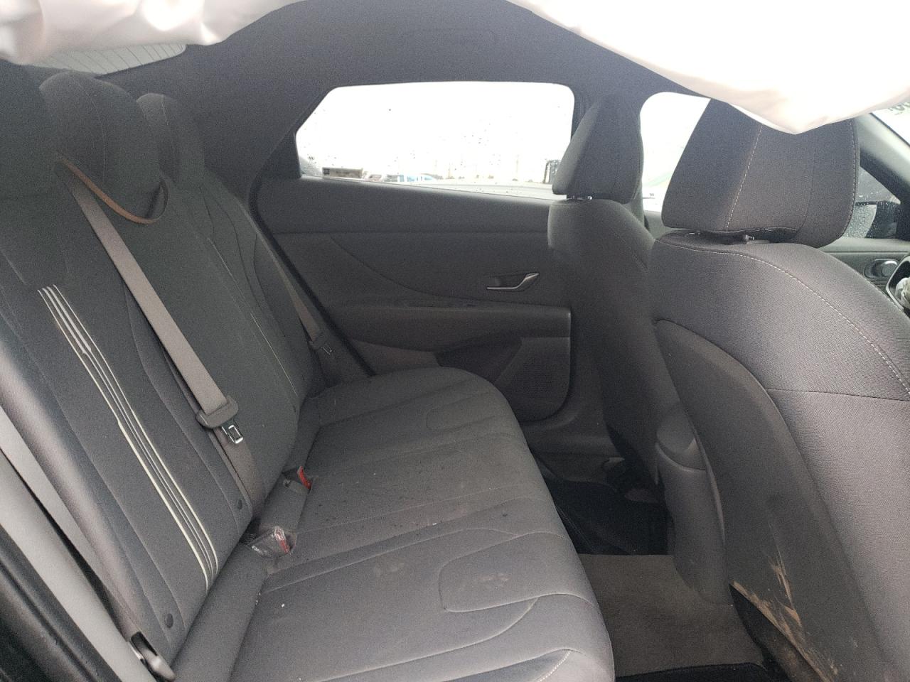 2023 HYUNDAI ELANTRA SEL VIN:5NPLS4AG2PH093420