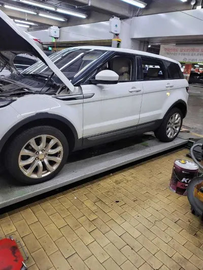 2014 simpang rover evoque 2.2d VIN:
