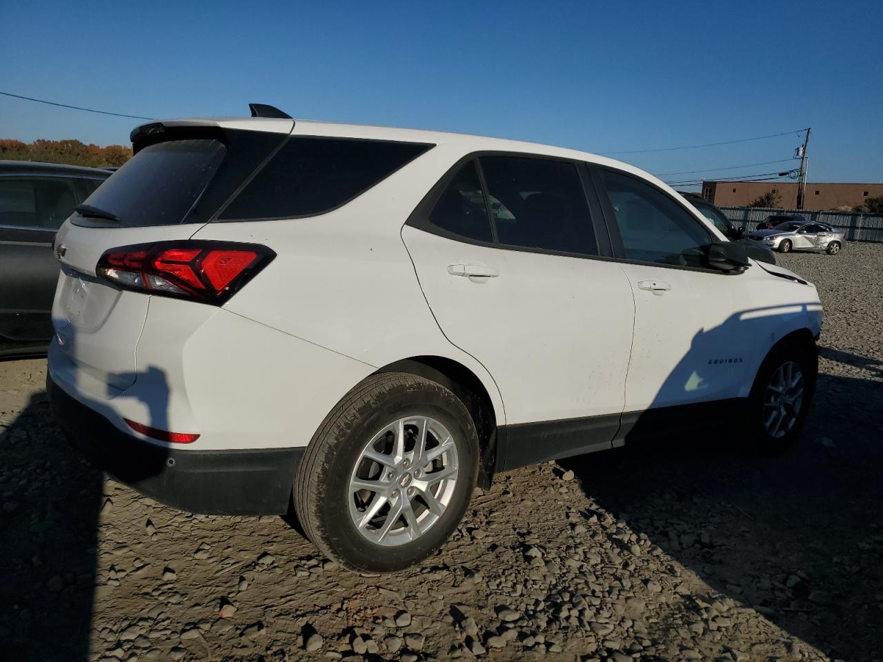 2024 CHEVROLET EQUINOX LS VIN:3GNAXHEG2RL187575
