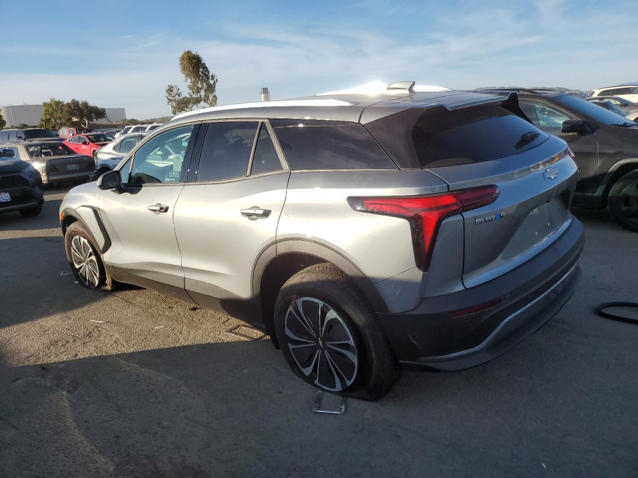 2024 CHEVROLET BLAZER 2LT VIN:3GNKDBRJ1RS219034