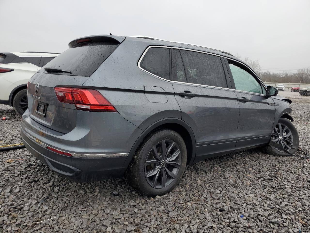 2023 VOLKSWAGEN TIGUAN SE VIN:3VV3B7AX1PM126016